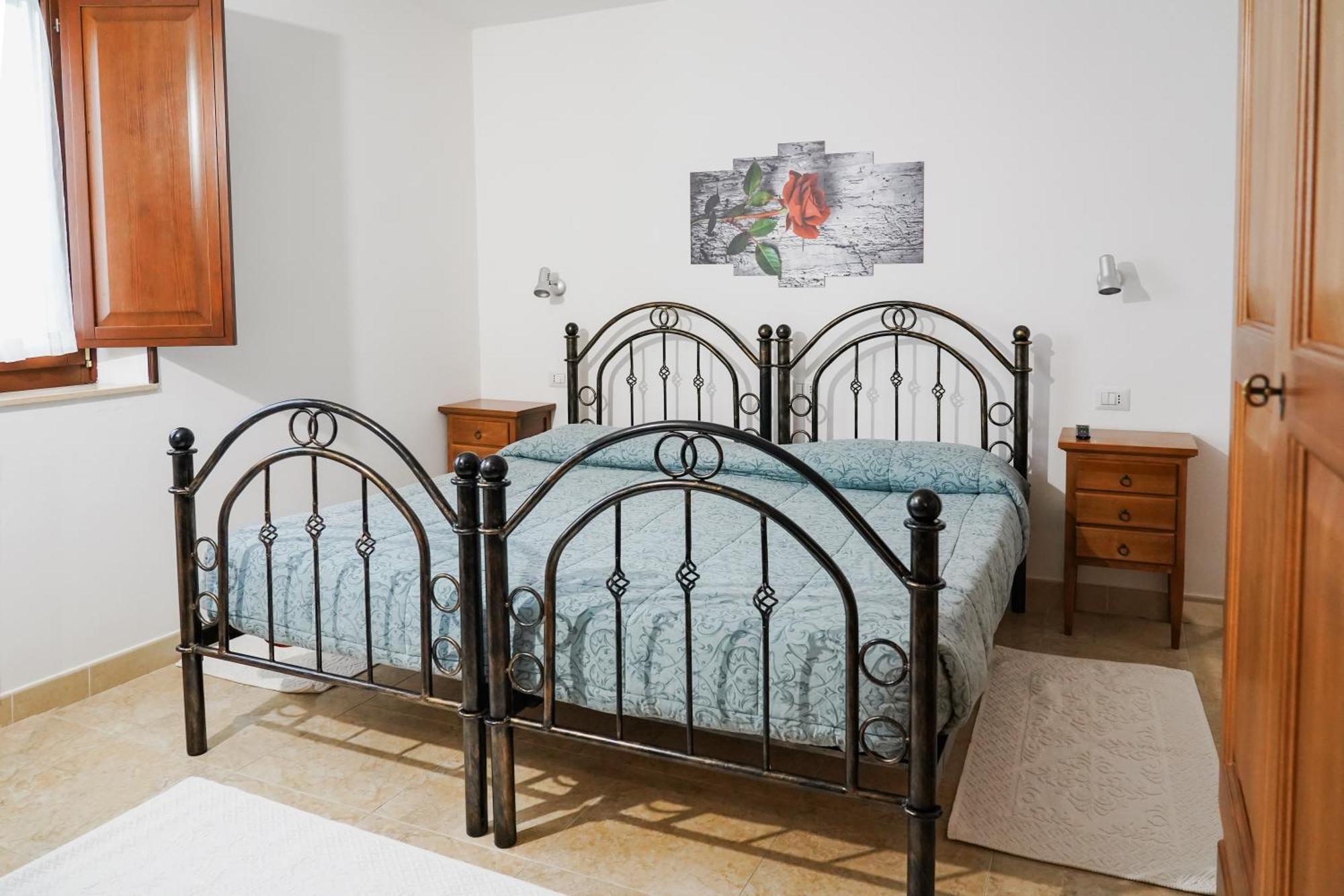 B&B Gennargentu Фони Екстериор снимка