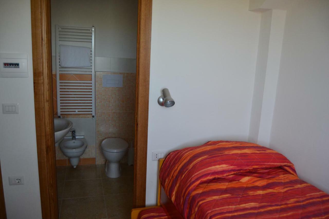B&B Gennargentu Фони Екстериор снимка