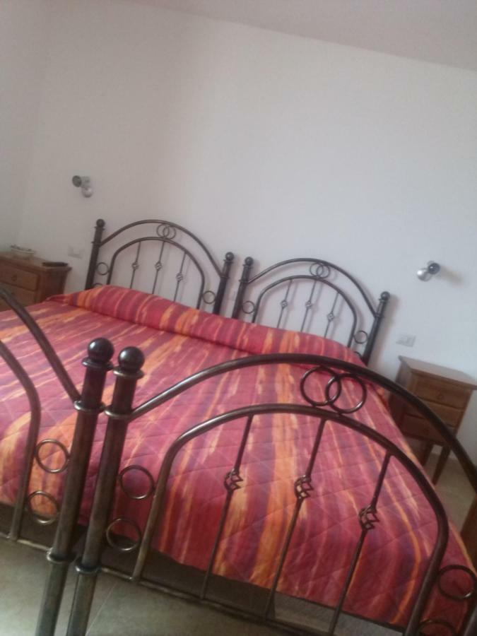B&B Gennargentu Фони Екстериор снимка