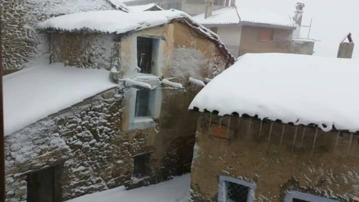 B&B Gennargentu Фони Екстериор снимка